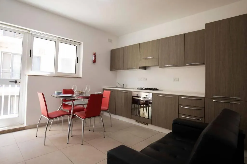 Sliema Strand 7 Apartment