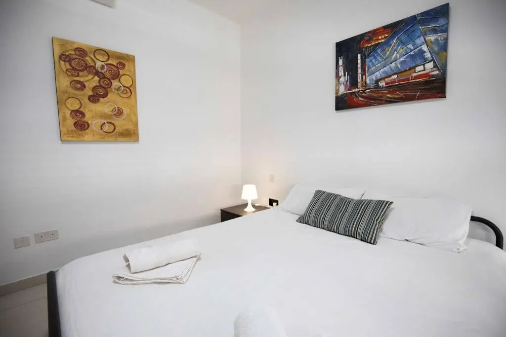 Sliema Strand 7 Apartment Malta