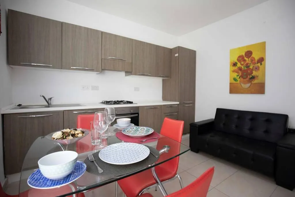 Sliema Strand 7 Apartment